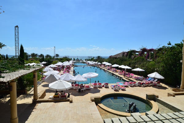Sunday At Edde Sands